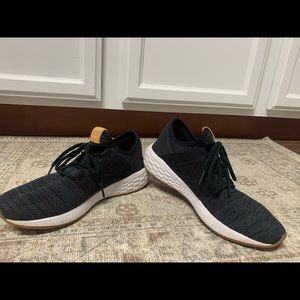 New balance women’s tennis shoes